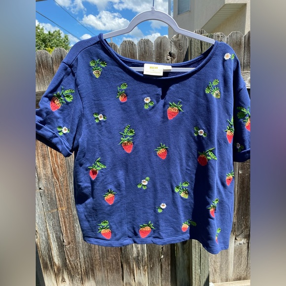 Anthropologie Tops - Anthropologie cropped sweat tee size XL